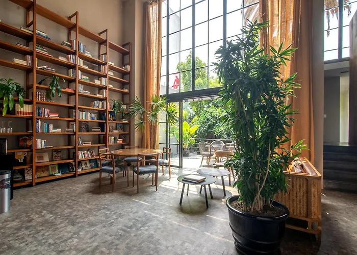 Livin Condesa Bed and breakfast 4*
