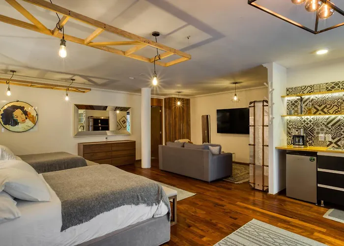 Livin Condesa Bed and breakfast