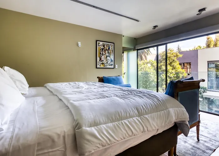 Bed and breakfast Livin Condesa 4*