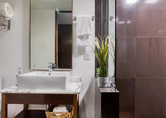 Bed and breakfast Livin Condesa 4*