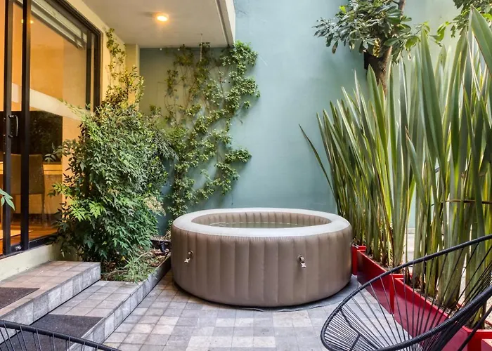 Livin Condesa Bed and breakfast